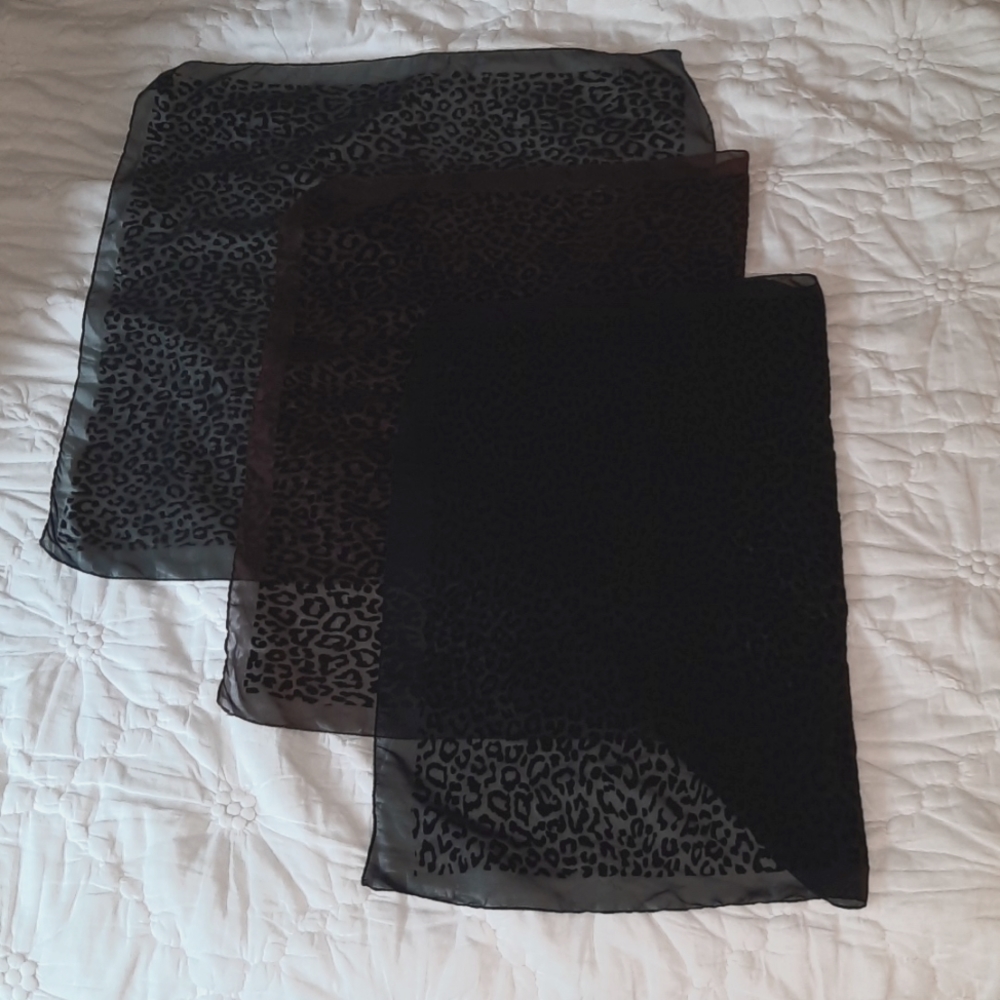 Animal print Scarfs